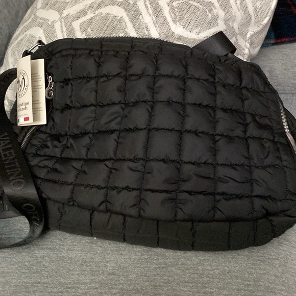 NWT Valentino Orlandi tote bag. - Picture 2 of 8